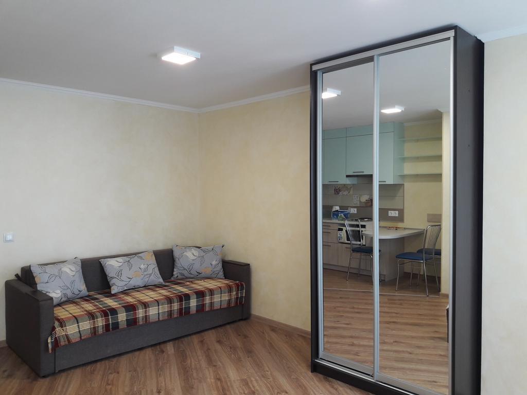 Kharkiv Apartmens Plekhanivs'Ka Exterior photo